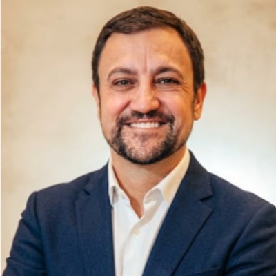 Roni William Silva, engenheiro responsável técnico da R-LES